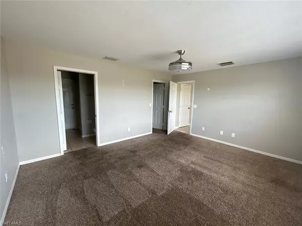 Lehigh Acres, FL 33976,3216 36th ST SW