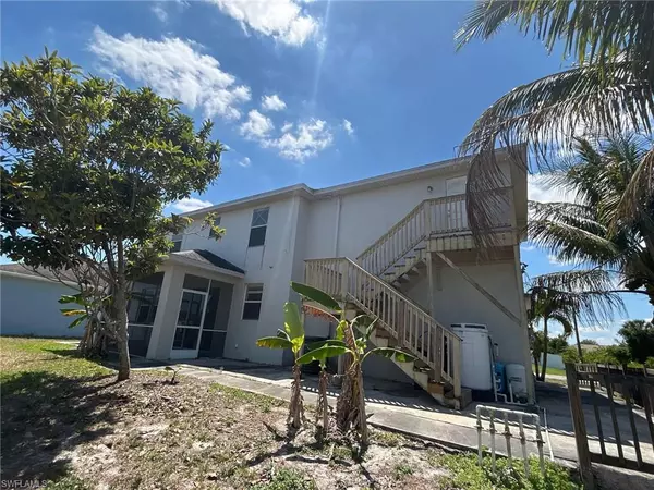 Lehigh Acres, FL 33976,3216 36th ST SW