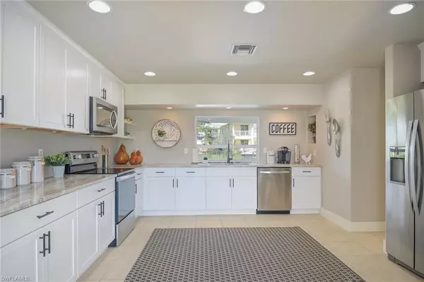 North Fort Myers, FL 33917,400 E North Shore DR