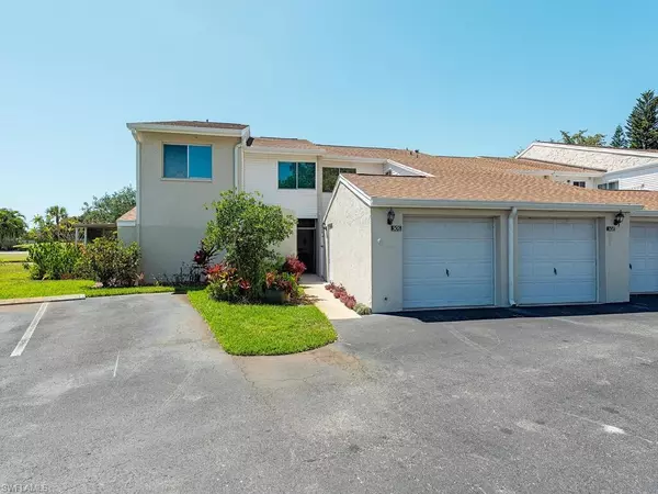 508 Bristle Cone LN #55, Naples, FL 34113