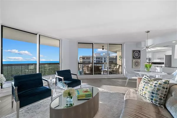 Naples, FL 34108,6001 Pelican Bay BLVD #1404