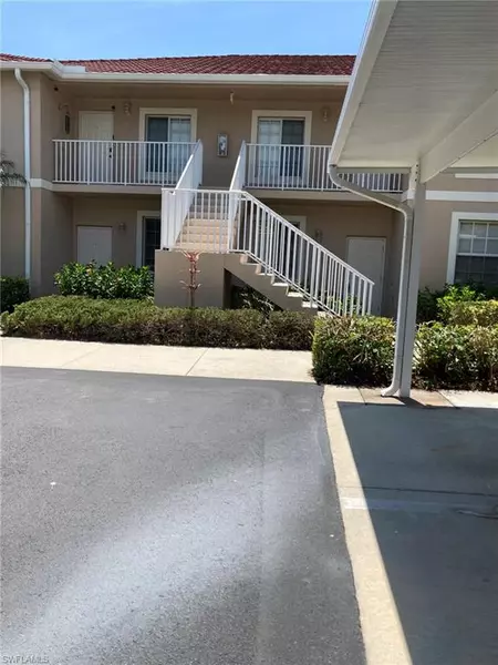 2855 Cypress Trace CIR #102, Naples, FL 34119