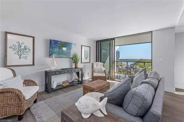 Marco Island, FL 34145,1085 Bald Eagle DR #E409