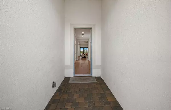 Naples, FL 34120,1950 Don Benito WAY