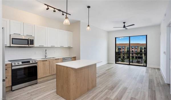 Estero, FL 33928,22980 Vista Edera CIR #3-212