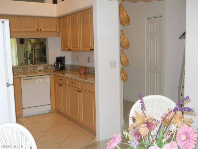 Naples, FL 34110,1260 SARAH JEAN CIR #202