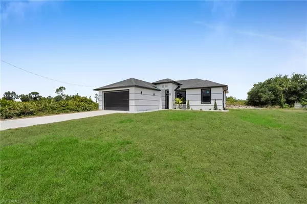 Lehigh Acres, FL 33974,728 Ashley RD