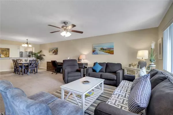 Fort Myers, FL 33919,9901 Sunset Cove LN #226