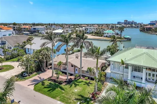 274 Conners AVE, Naples, FL 34108