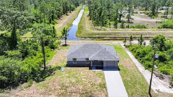1126 Bari ST E, Lehigh Acres, FL 33974