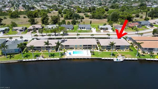 Cape Coral, FL 33904,4411 Country Club BLVD #A2