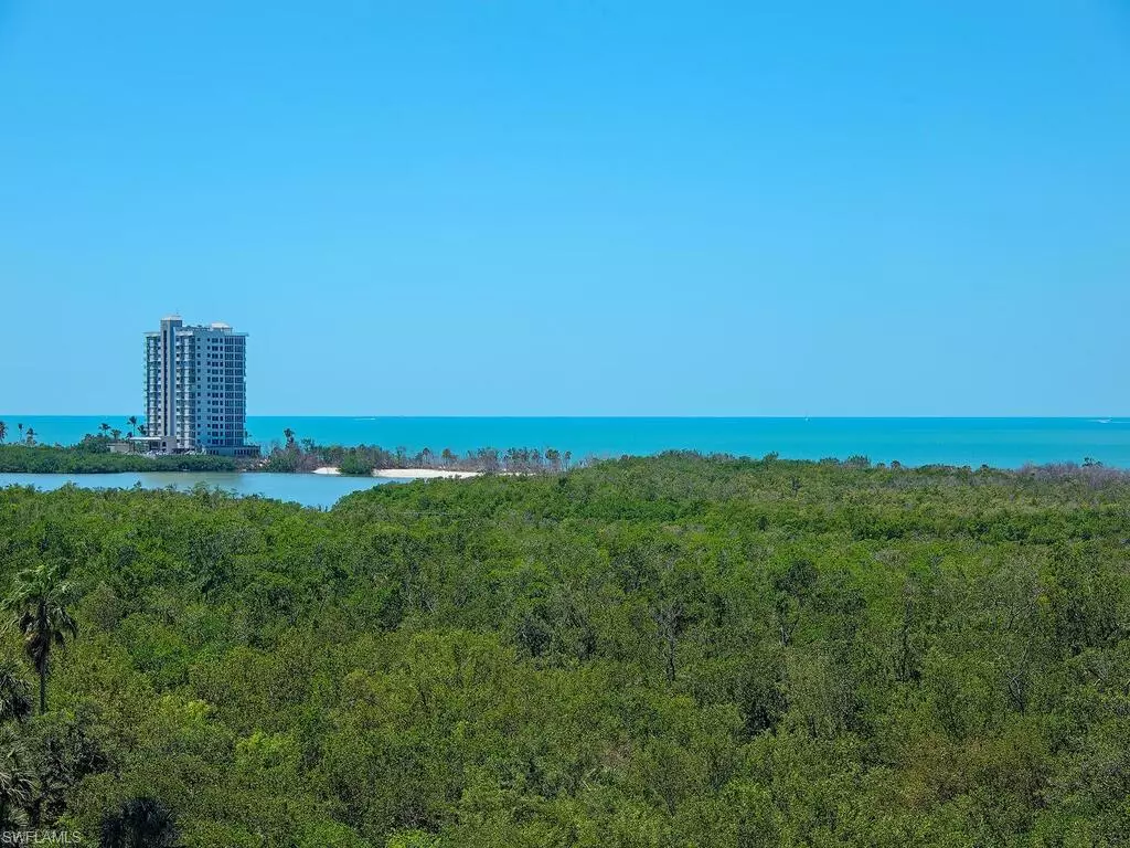Naples, FL 34108,6075 Pelican Bay BLVD #705