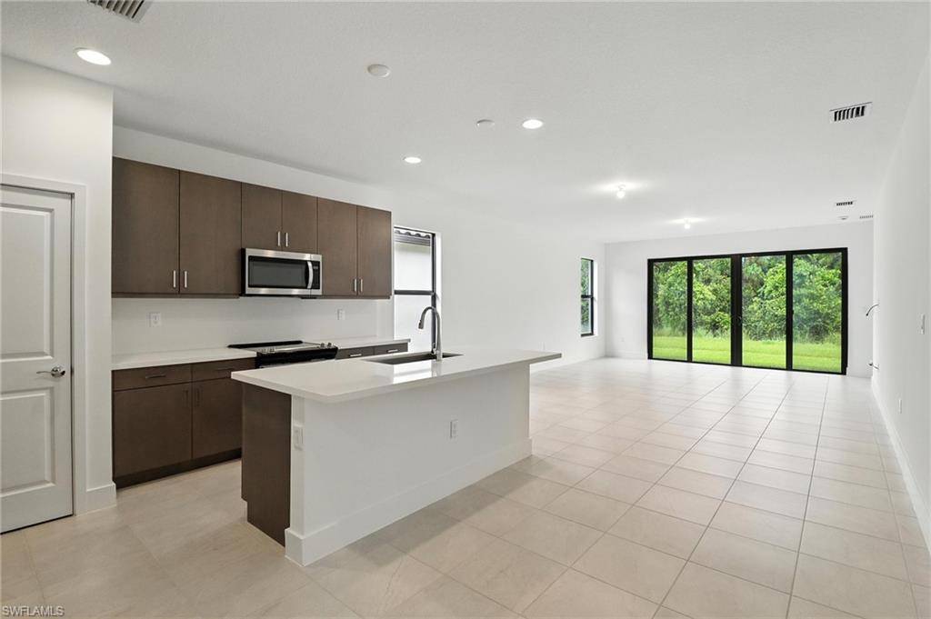 Ave Maria, FL 34142,5798 AGOSTINO WAY