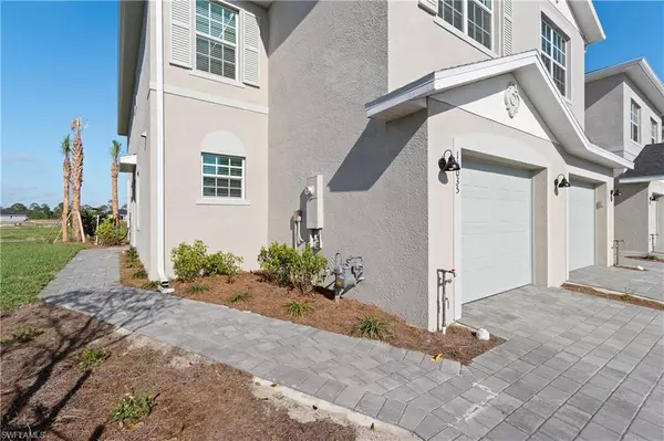 Babcock Ranch, FL 33982,15003 White Pearl RD