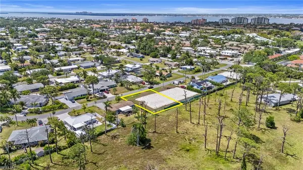 Fort Myers, FL 33908,7176 Vassar DR
