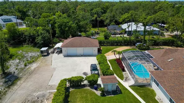 Fort Myers, FL 33912,6130 Briarcliff RD