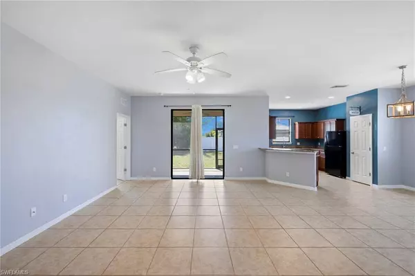 Cape Coral, FL 33991,1322 SW 22nd AVE