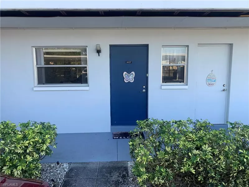 1407 Tropic TER, North Fort Myers, FL 33903