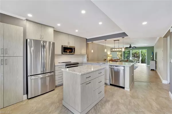 3051 Sandpiper Bay CIR #I102, Naples, FL 34112