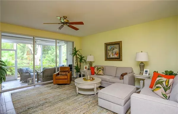 Naples, FL 34109,3775 Fieldstone BLVD #102