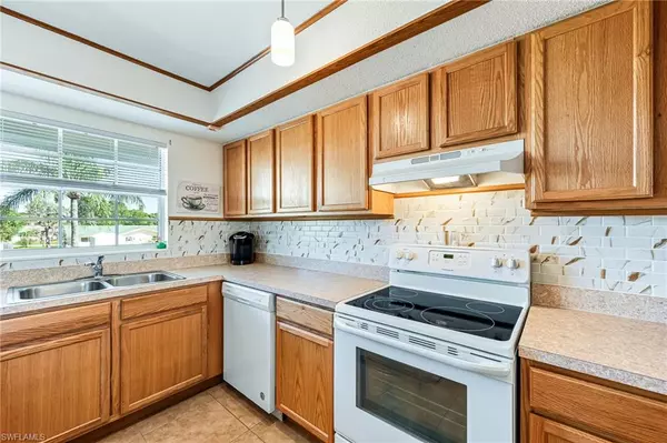 7049 New Post DR ## 7, North Fort Myers, FL 33917