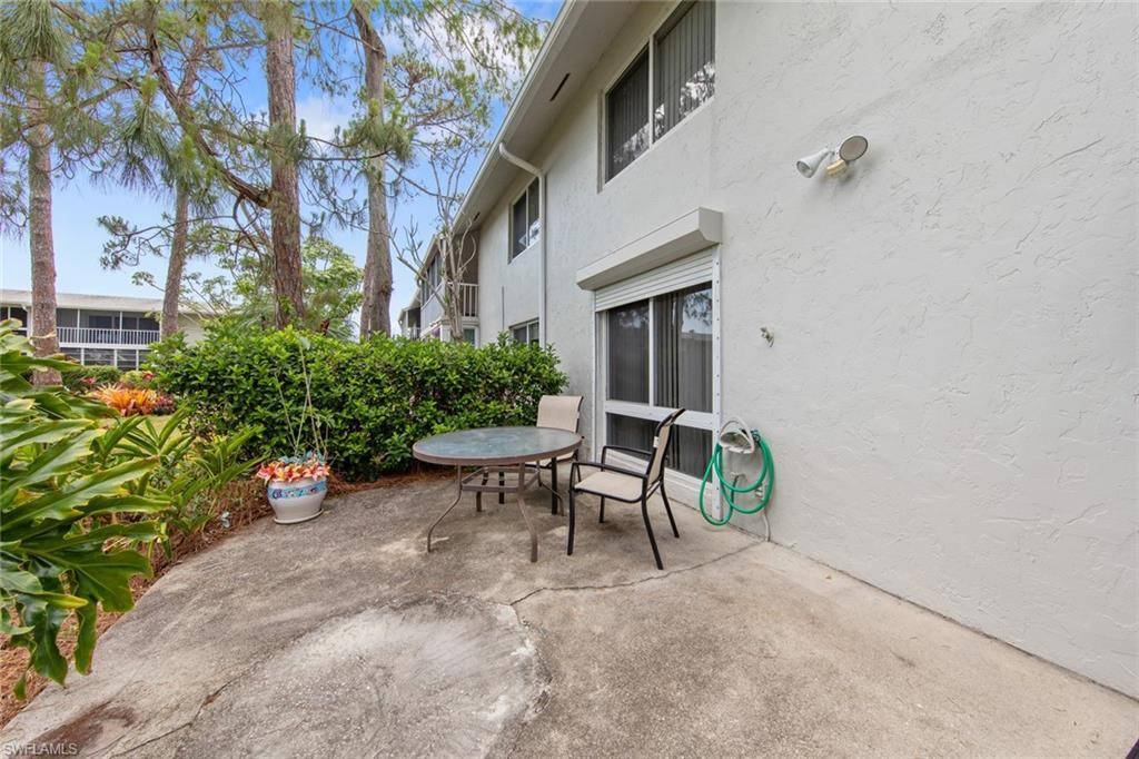 Naples, FL 34112,263 Candycane LN #5