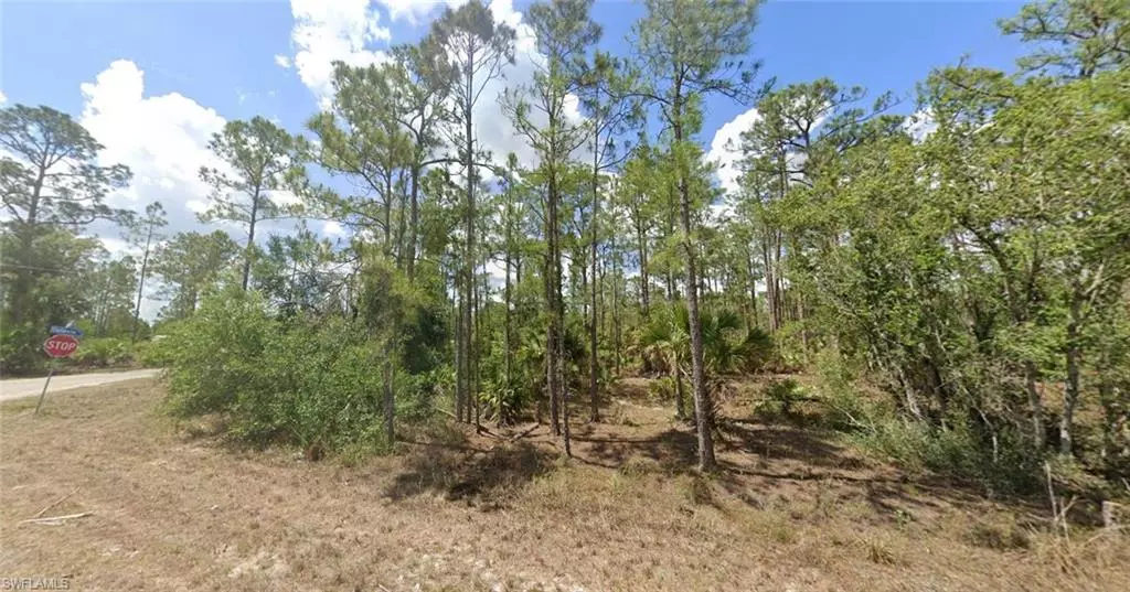 Lehigh Acres, FL 33972,346 Sapphire ST