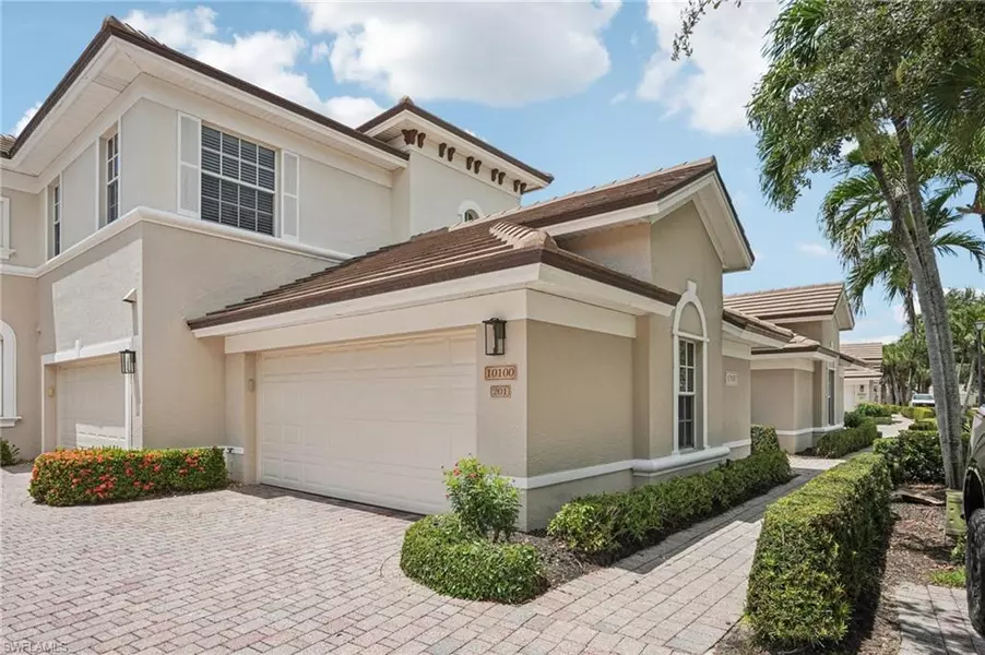 10100 Valiant CT #201, Miromar Lakes, FL 33913