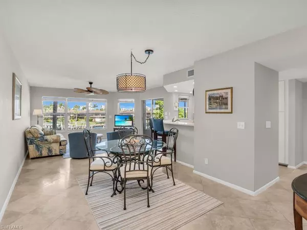 Marco Island, FL 34145,900 Collier CT #106
