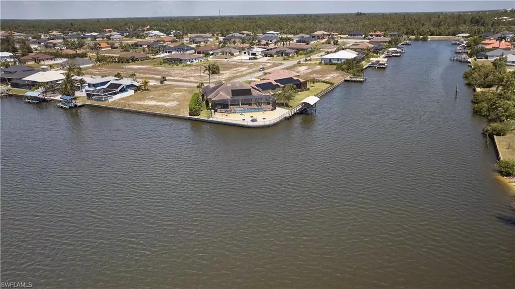 Cape Coral, FL 33993,4208 NW 27th ST