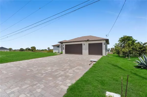 Cape Coral, FL 33993,1427 NW 17th ST