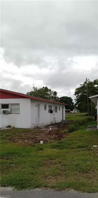 Moore Haven, FL 33471,428 Avenue F NW