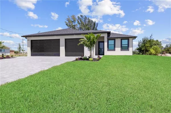 527 NW 7th AVE, Cape Coral, FL 33993