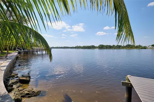 Fort Myers, FL 33905,2212 River Pine DR