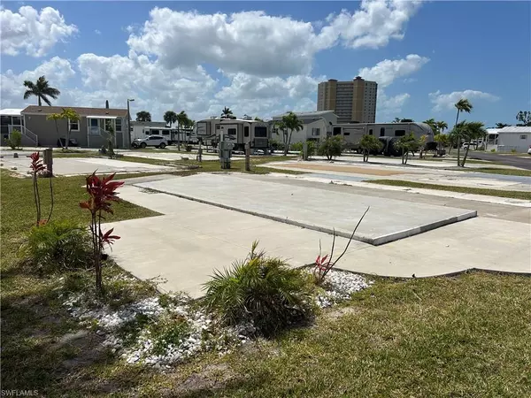Fort Myers, FL 33908,19681 Summerlin 352 RD