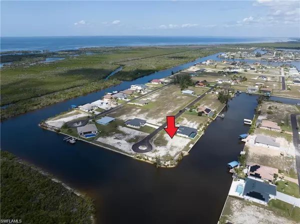 2831 NW 46th PL, Cape Coral, FL 33993