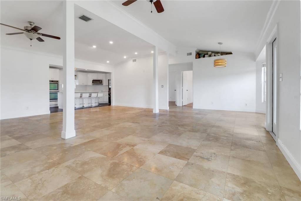 Naples, FL 34117,2940 14th AVE SE