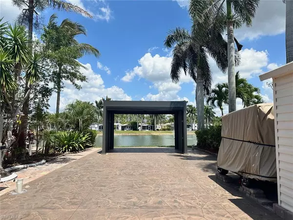Naples, FL 34114,1278 Silver Lakes BLVD