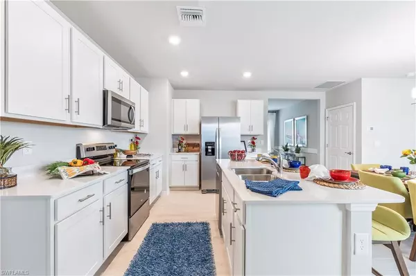 North Fort Myers, FL 33903,2703 STAR CORAL DR