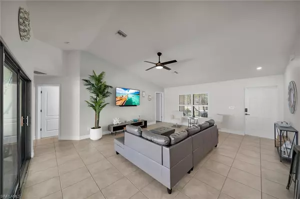 Cape Coral, FL 33914,3721 SW 13th AVE