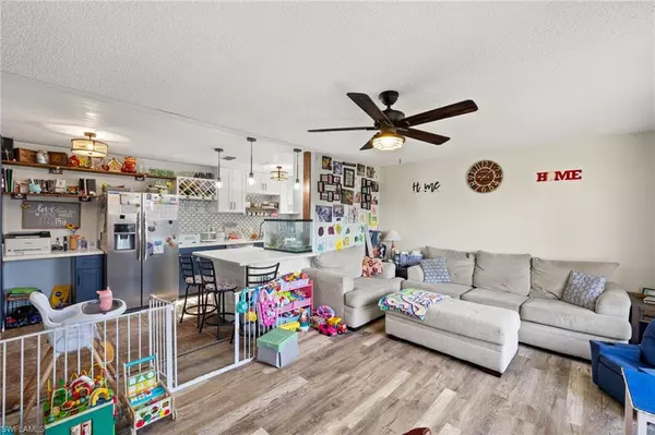 North Fort Myers, FL 33903,1165 Palm AVE #2B