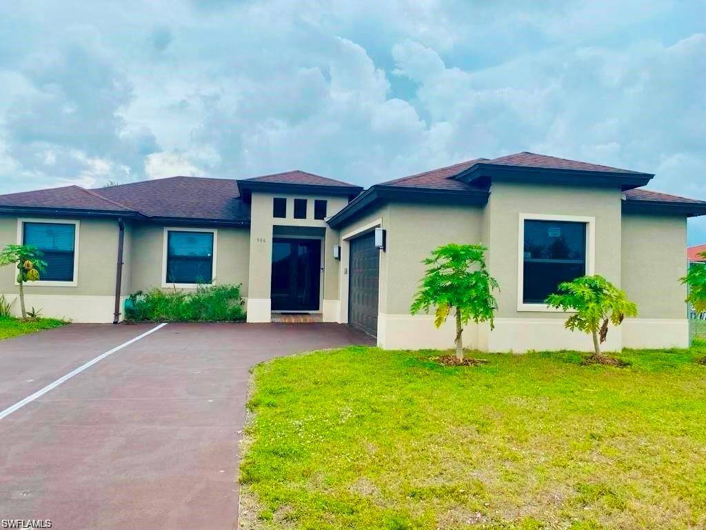 Lehigh Acres, FL 33971,906 Sunniland BLVD