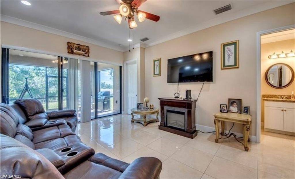 Lehigh Acres, FL 33971,906 Sunniland BLVD