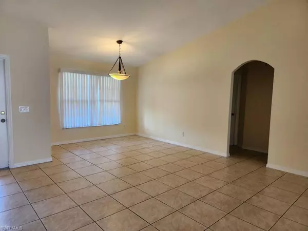 Cape Coral, FL 33991,1003 SW Embers TER