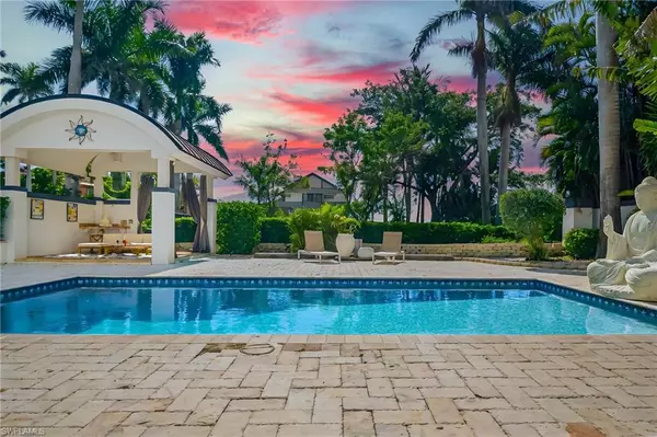 Fort Myers, FL 33901,1205 Caloosa DR