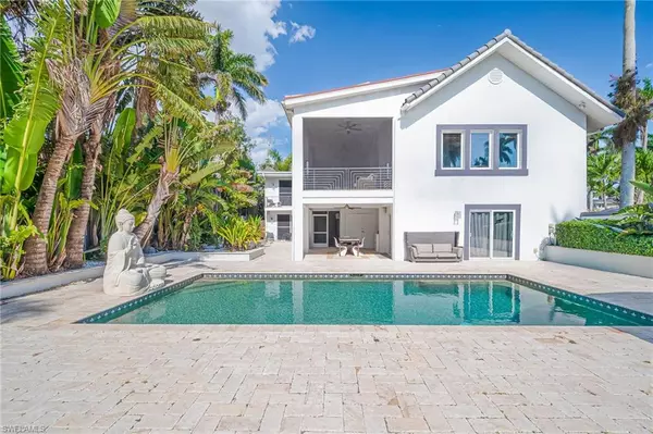 Fort Myers, FL 33901,1205 Caloosa DR