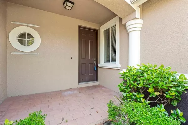 Fort Myers, FL 33967,9638 Roundstone CIR