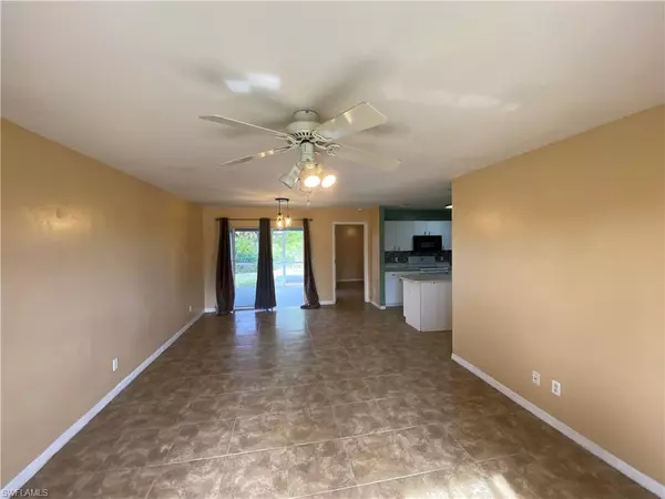 Fort Myers, FL 33967,7319 Albany RD