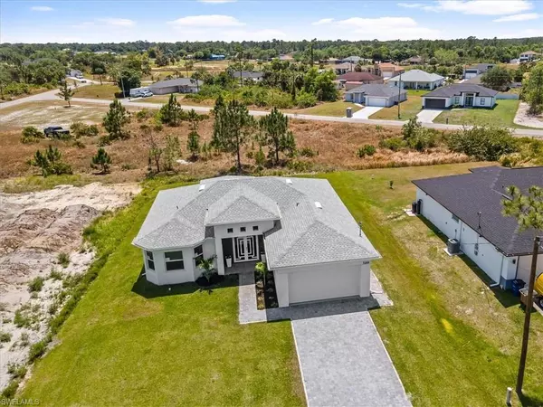 Lehigh Acres, FL 33971,3209 29th ST W