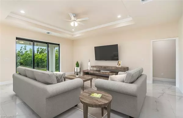 Bokeelia, FL 33922,5863 Royal Okley LN